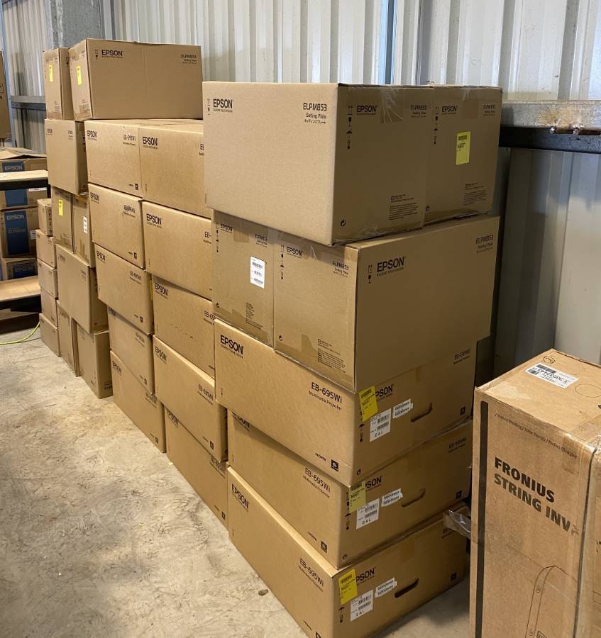 Short Throw Projectors And Equipment